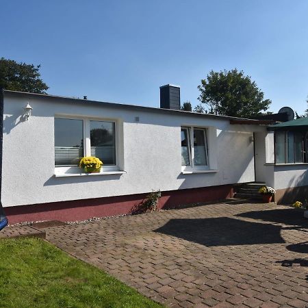 Modern Bungalow In Kroepelin With Garden Villa Camera foto